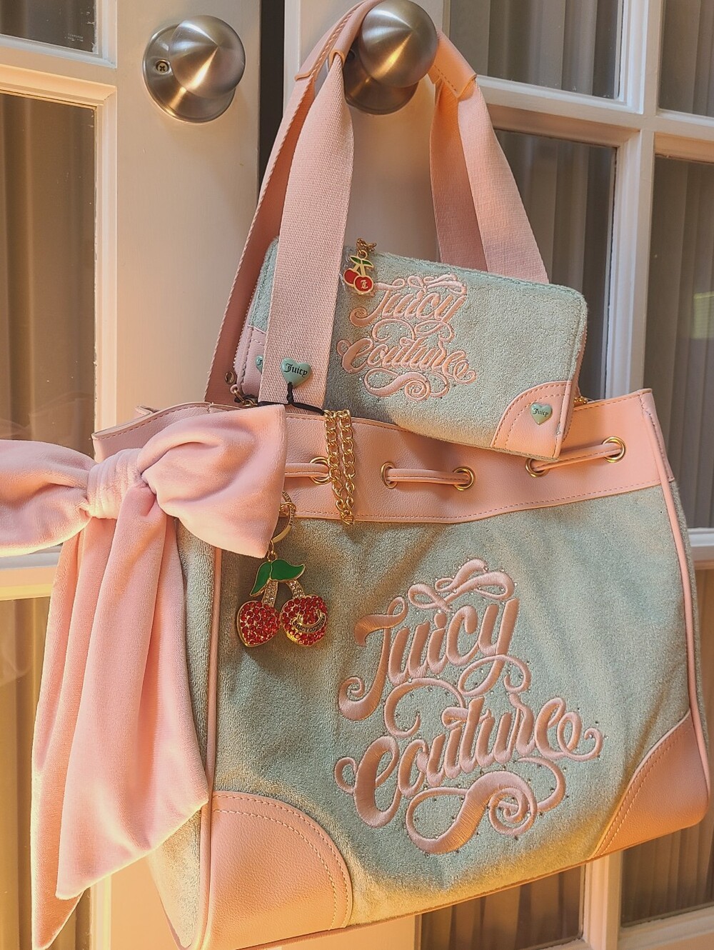 Juicy Couture Bag & Wallet Set🍦
